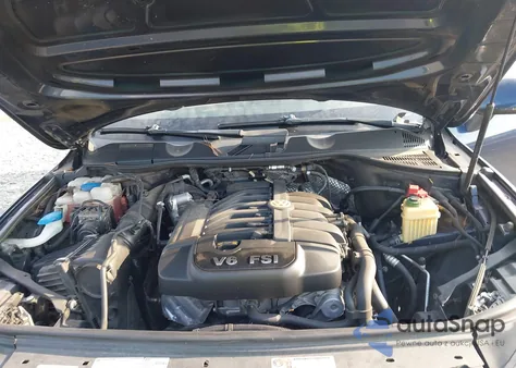 2013 Volkswagen Touareg Vr6 Sport z USA, uszkodzony, nr VIN WVGEF9BP7DD001241